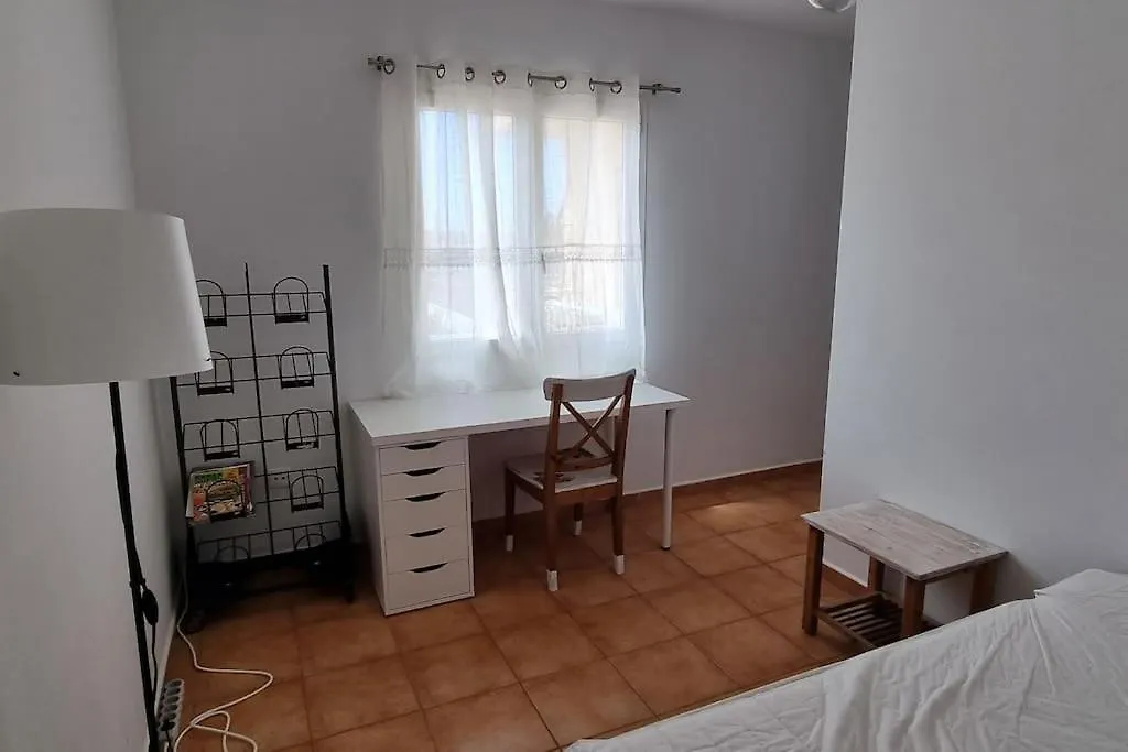 Gilda: Beautiful Spacious Apartment. Seaview From Rooftop Terrace 科拉雷侯